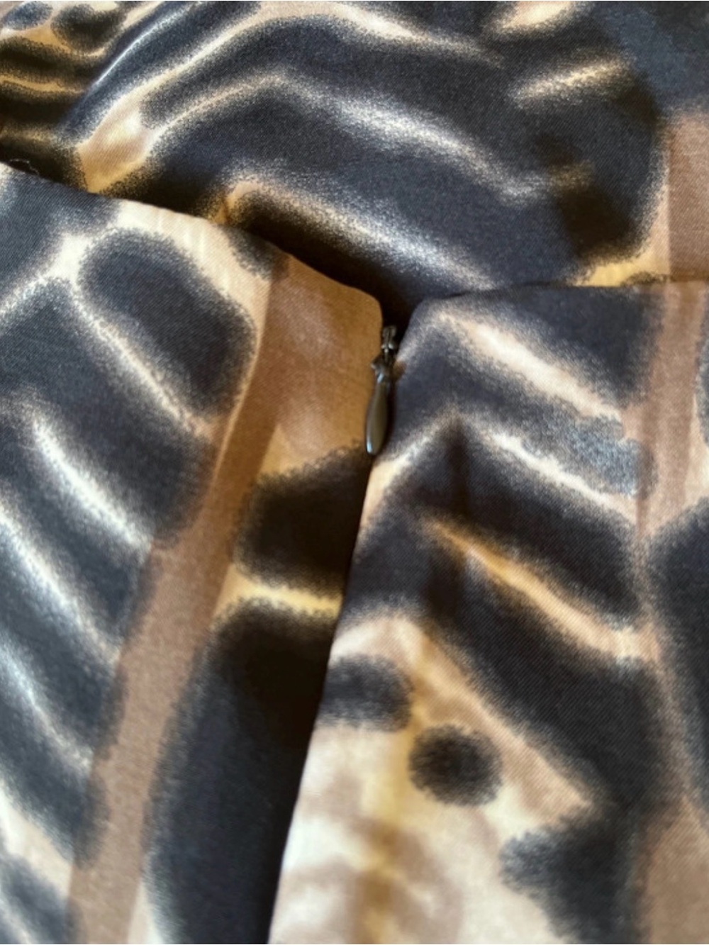 dressbarn Black, Brown and White Sleeveless Printed Midi Dress - Picture 5 of 6